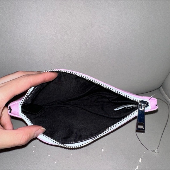 Sanrio Hello Kitty Waving Pencil Pen Bag/Pouch - Picture 4 of 4